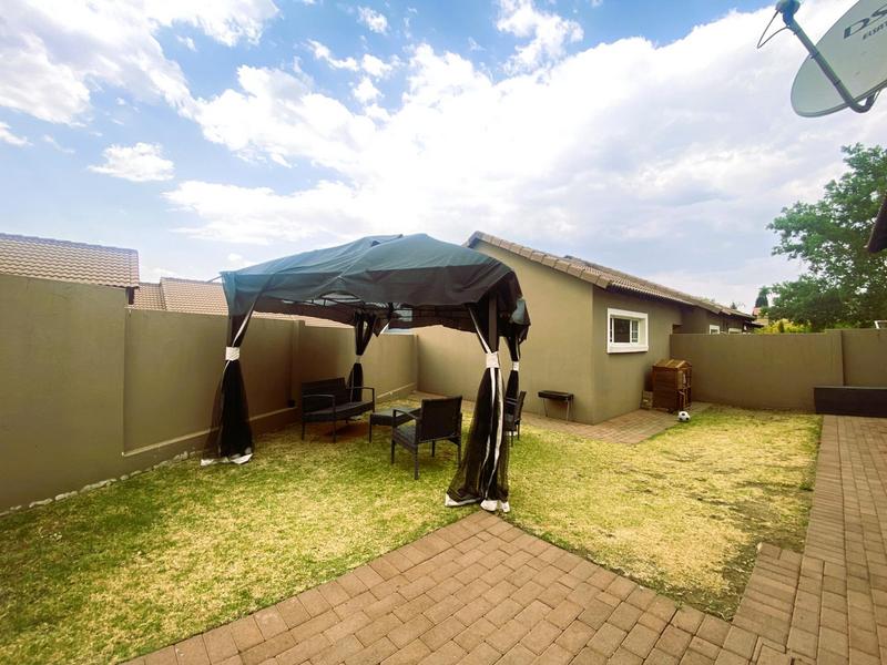 3 Bedroom Property for Sale in Thatchfield Gauteng