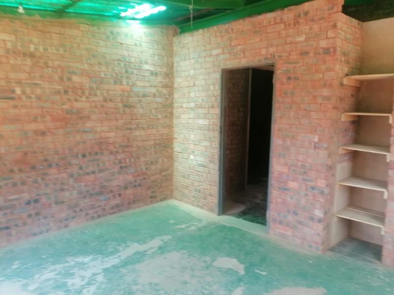 Commercial Property for Sale in Magaliesmoot Gauteng