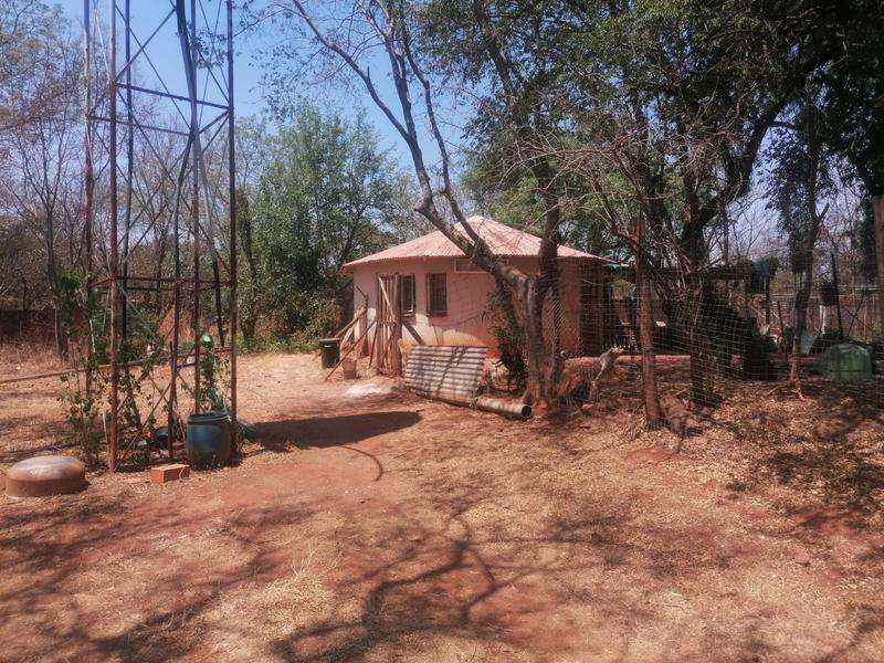 Commercial Property for Sale in Magaliesmoot Gauteng