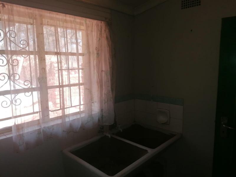 Commercial Property for Sale in Magaliesmoot Gauteng