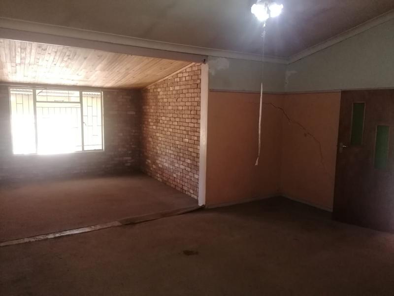 Commercial Property for Sale in Magaliesmoot Gauteng