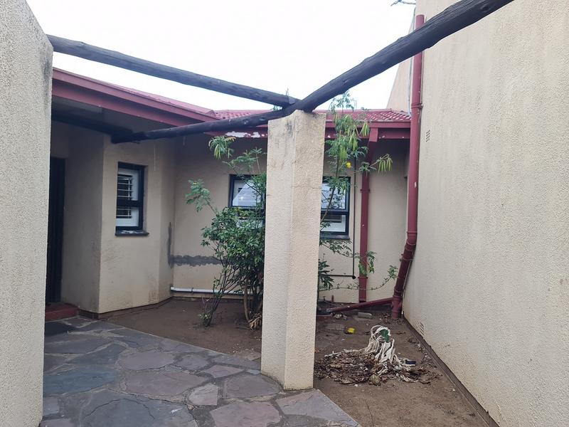 3 Bedroom Property for Sale in Vanderbijlpark SE 6 Gauteng