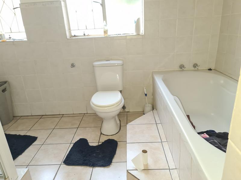 3 Bedroom Property for Sale in Vanderbijlpark SE 6 Gauteng