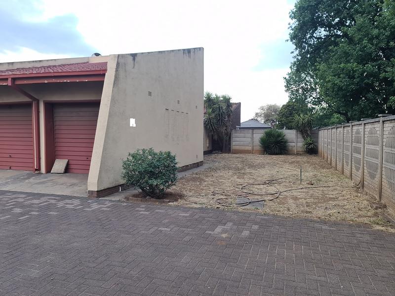 3 Bedroom Property for Sale in Vanderbijlpark SE 6 Gauteng