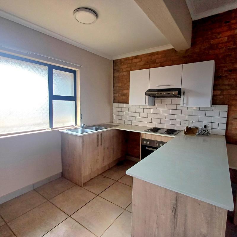 2 Bedroom Property for Sale in Pomona AH Gauteng