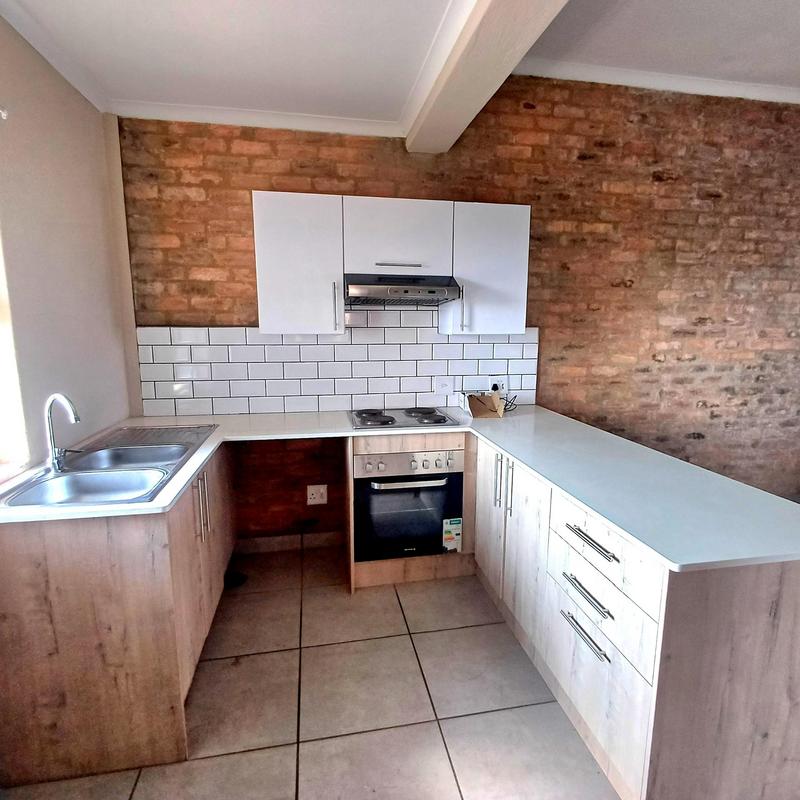 2 Bedroom Property for Sale in Pomona AH Gauteng