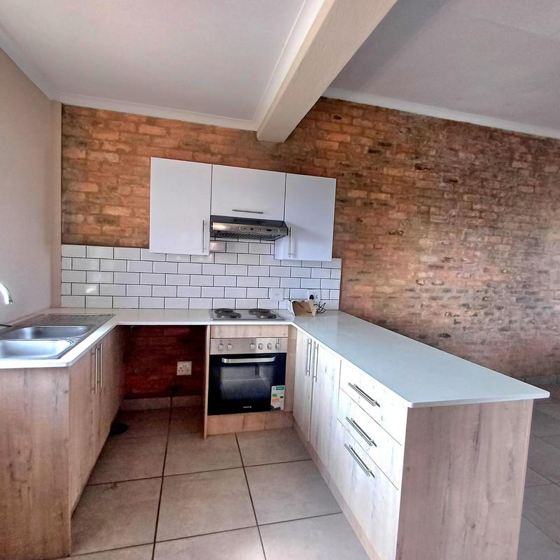 2 Bedroom Property for Sale in Pomona AH Gauteng