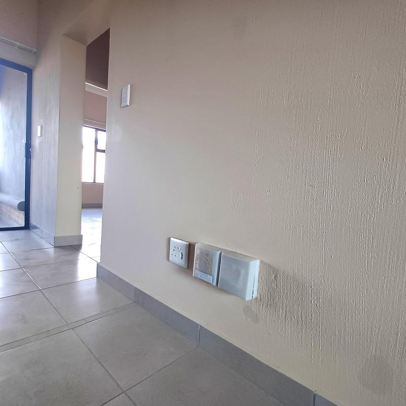 2 Bedroom Property for Sale in Pomona AH Gauteng