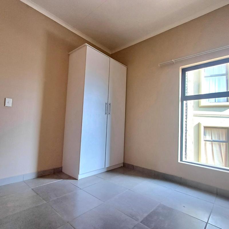 2 Bedroom Property for Sale in Pomona AH Gauteng