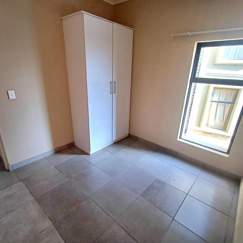 2 Bedroom Property for Sale in Pomona AH Gauteng