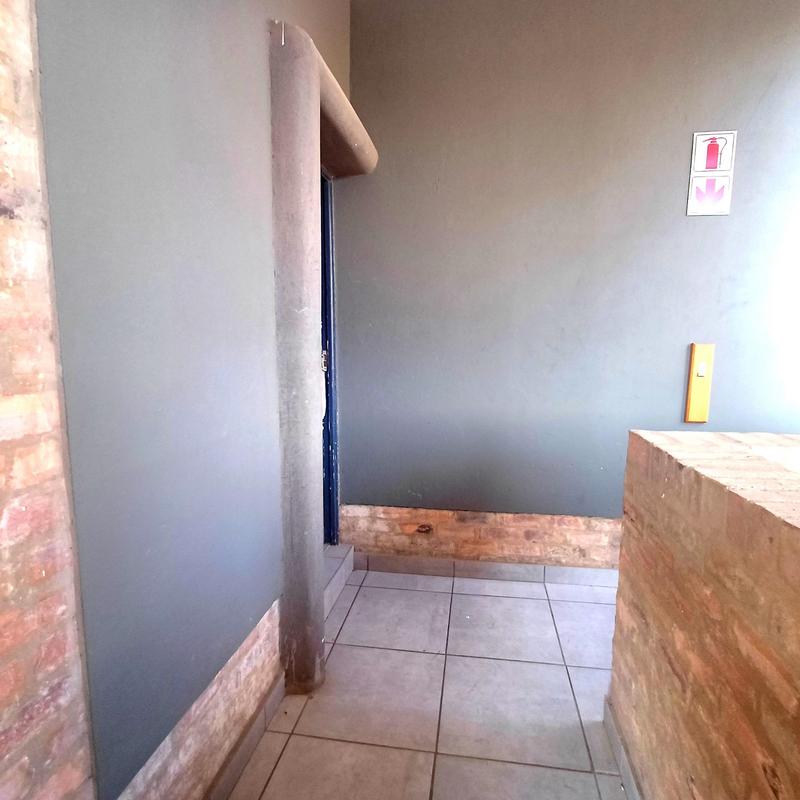 2 Bedroom Property for Sale in Pomona AH Gauteng