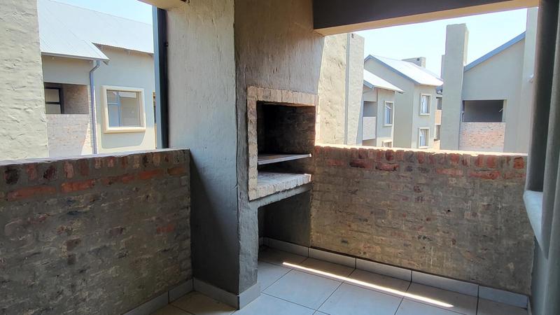 To Let 2 Bedroom Property for Rent in Pomona Gauteng