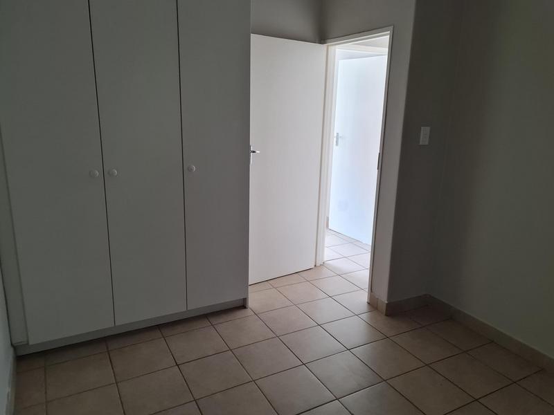 To Let 2 Bedroom Property for Rent in Die Hoewes Gauteng