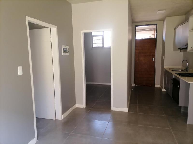 To Let 1 Bedroom Property for Rent in Sinoville Gauteng