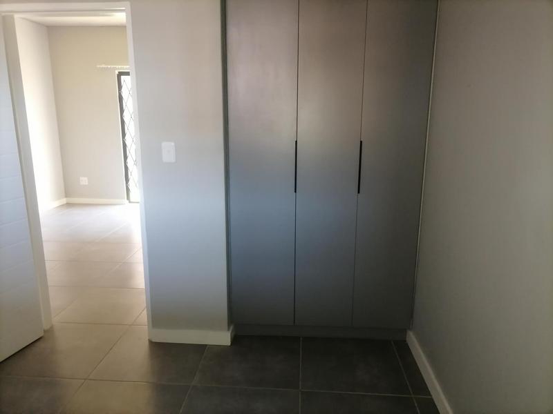 To Let 1 Bedroom Property for Rent in Sinoville Gauteng