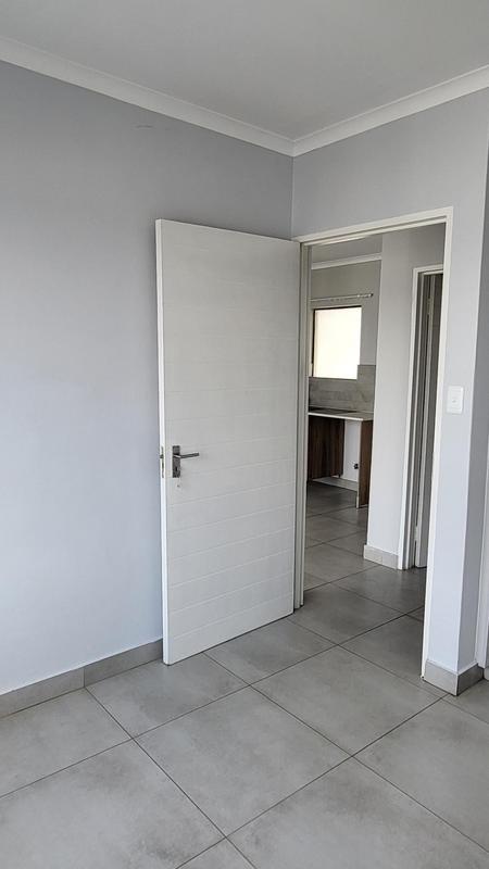 To Let 1 Bedroom Property for Rent in Shere Gauteng