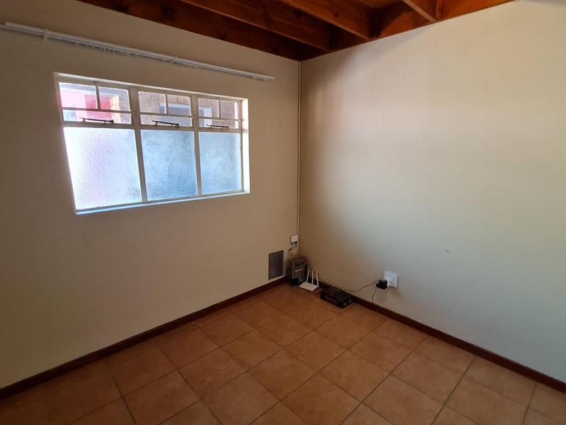 To Let 2 Bedroom Property for Rent in Grand Central Gauteng