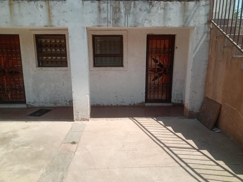 To Let 1 Bedroom Property for Rent in Birch Acres Gauteng