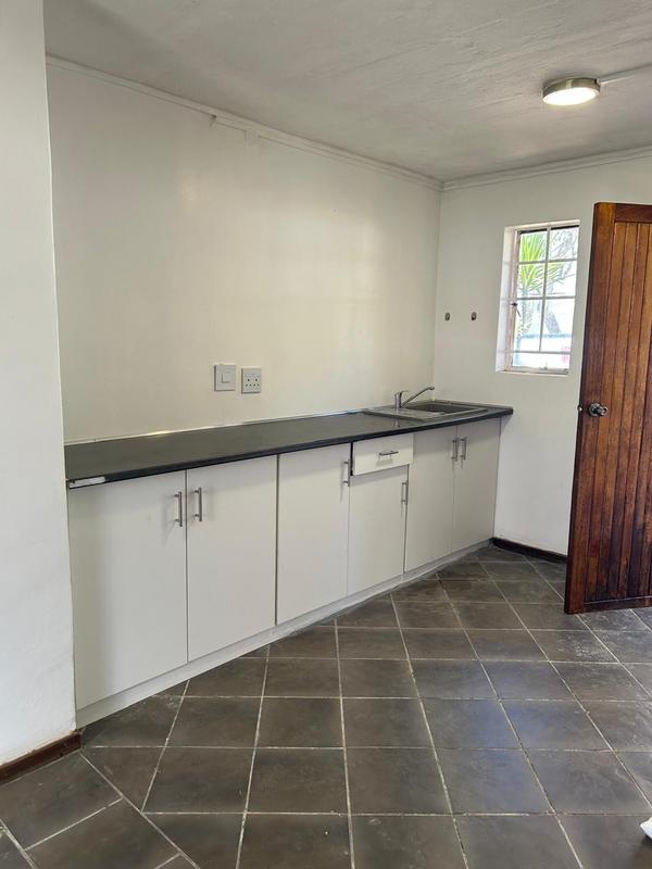 6 Bedroom Property for Sale in Northcliff Gauteng