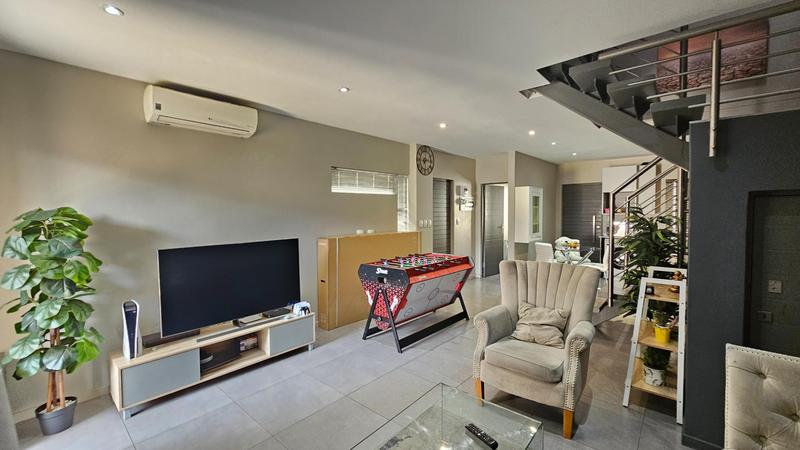 2 Bedroom Property for Sale in Morningside Gauteng