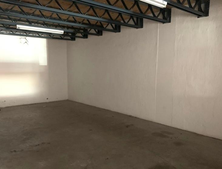 To Let commercial Property for Rent in Barbeque Downs Gauteng