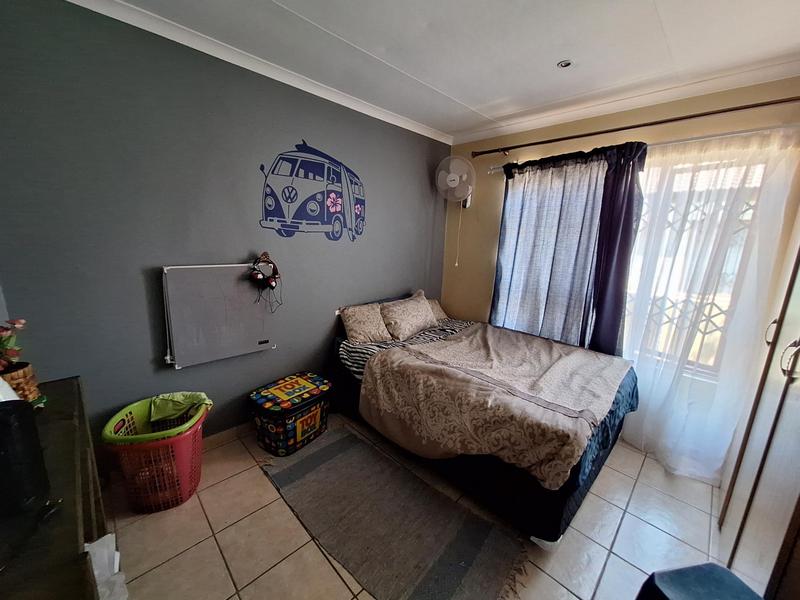 To Let 2 Bedroom Property for Rent in The Reeds Gauteng