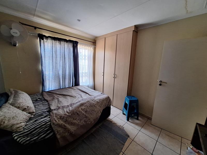 To Let 2 Bedroom Property for Rent in The Reeds Gauteng