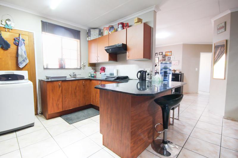 2 Bedroom Property for Sale in Amberfield Gauteng