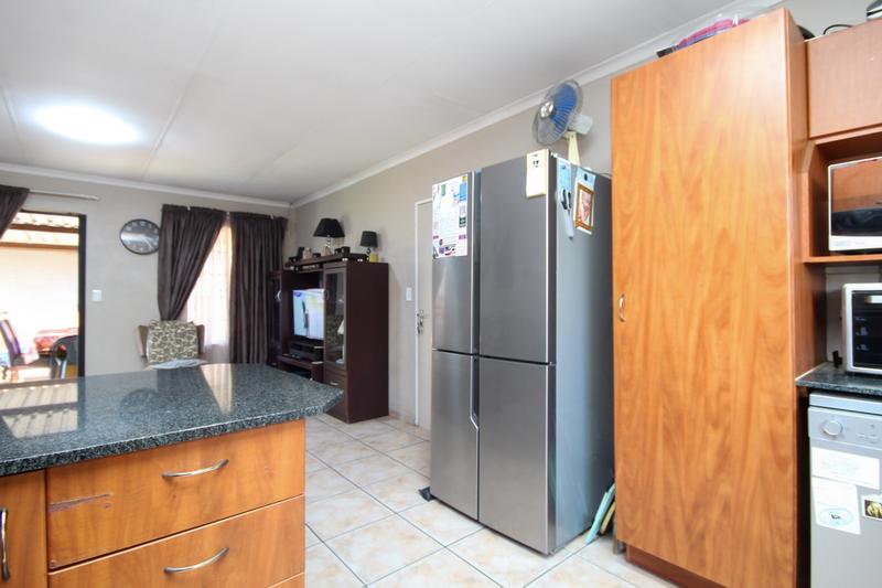 2 Bedroom Property for Sale in Amberfield Gauteng