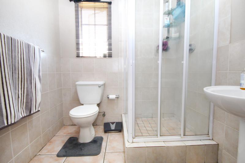 2 Bedroom Property for Sale in Amberfield Gauteng