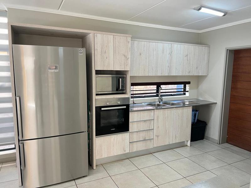 3 Bedroom Property for Sale in Amberfield Gauteng