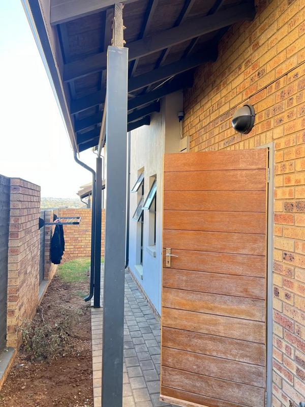 3 Bedroom Property for Sale in Amberfield Gauteng