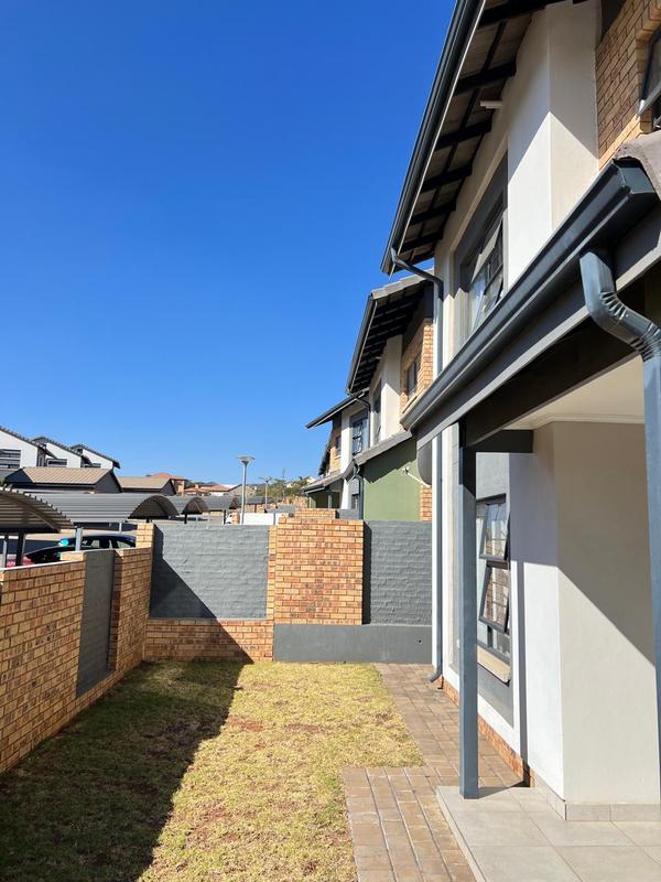 3 Bedroom Property for Sale in Amberfield Gauteng