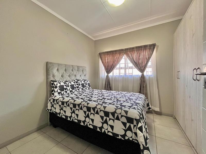 3 Bedroom Property for Sale in Amberfield Gauteng