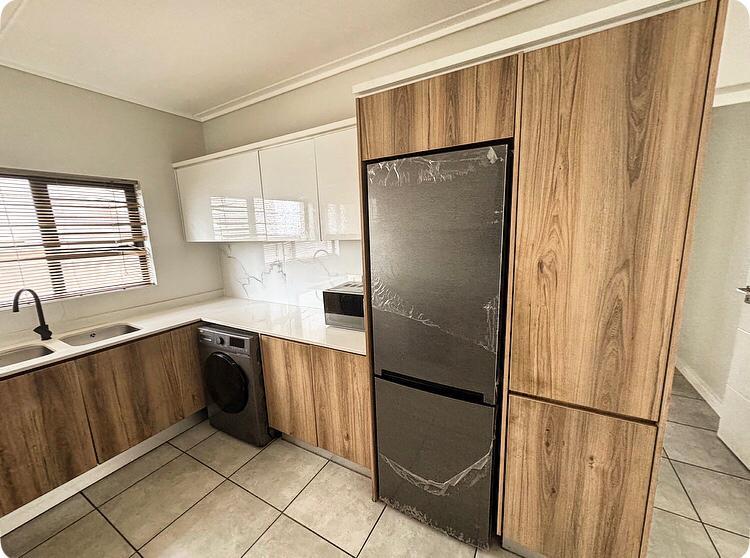 3 Bedroom Property for Sale in Waterfall Gauteng