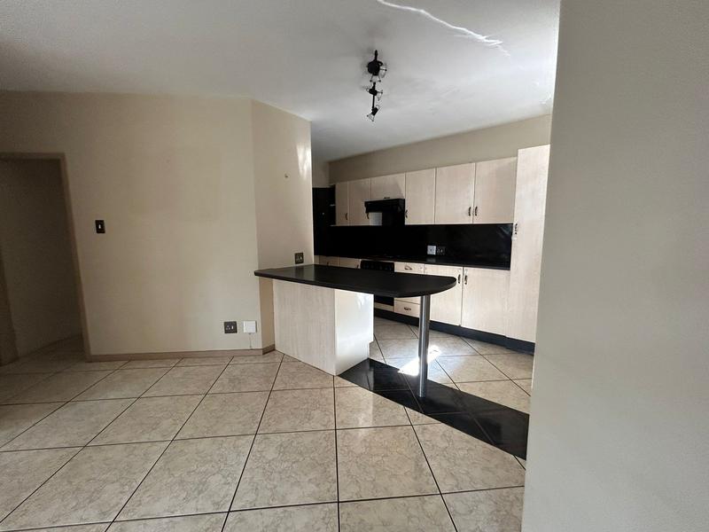 To Let 3 Bedroom Property for Rent in Waterkloof Glen Gauteng