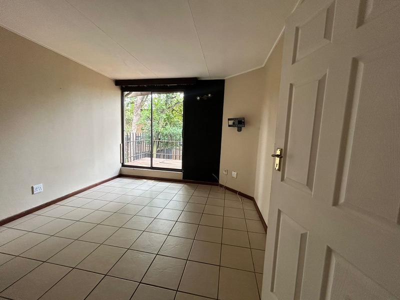 To Let 3 Bedroom Property for Rent in Waterkloof Glen Gauteng