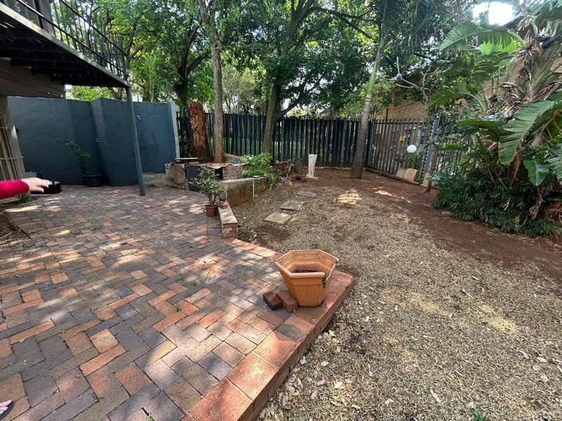 To Let 3 Bedroom Property for Rent in Waterkloof Glen Gauteng