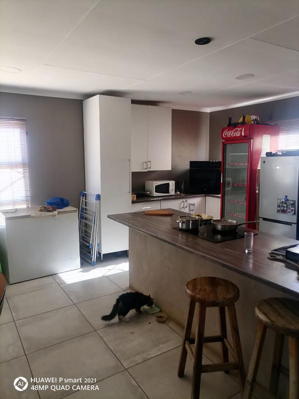 To Let 3 Bedroom Property for Rent in Mullerstuine Gauteng