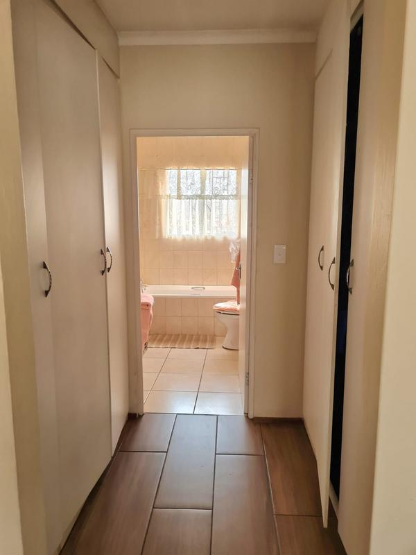 3 Bedroom Property for Sale in Duncanville Gauteng