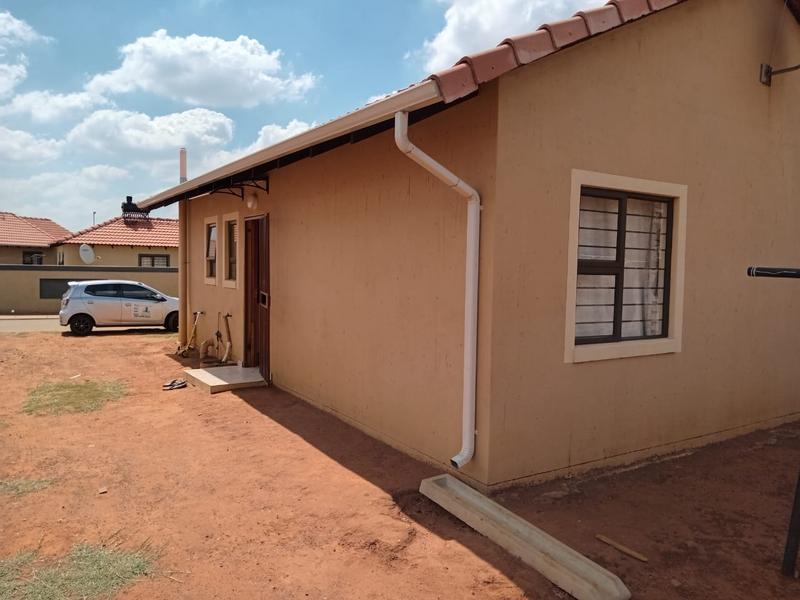 3 Bedroom Property for Sale in Dawn Park Gauteng