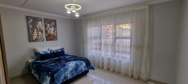 1 Bedroom Property for Sale in Ferndale Gauteng