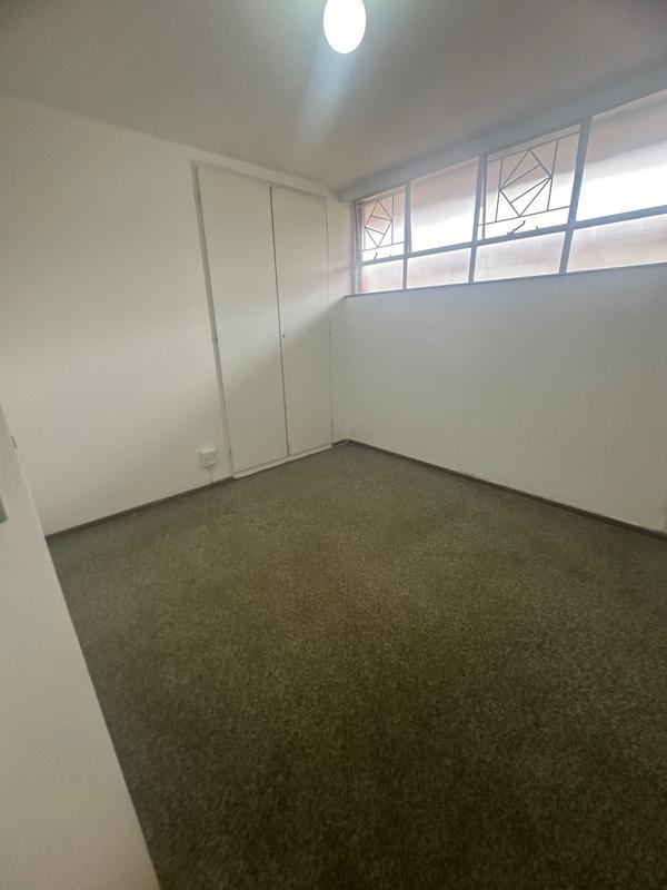 To Let 2 Bedroom Property for Rent in Florida Gauteng