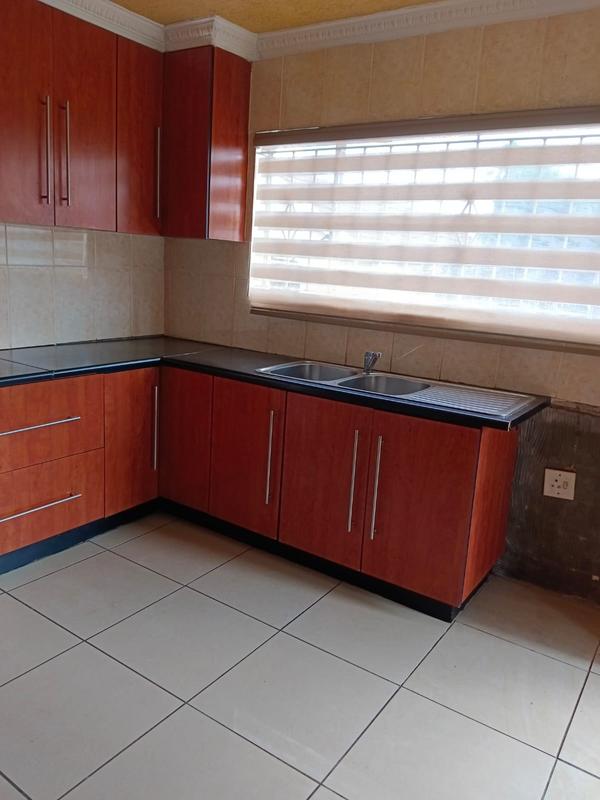 To Let 3 Bedroom Property for Rent in Witpoortjie Gauteng