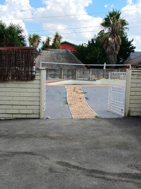 To Let 3 Bedroom Property for Rent in Witpoortjie Gauteng