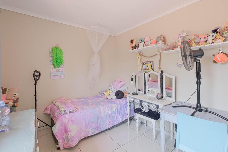 To Let 3 Bedroom Property for Rent in Wierdaglen Estate Gauteng