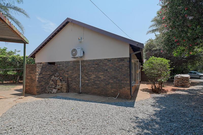 3 Bedroom Property for Sale in Rooihuiskraal Gauteng