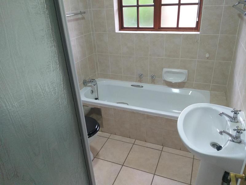 2 Bedroom Property for Sale in Montana Tuine Gauteng