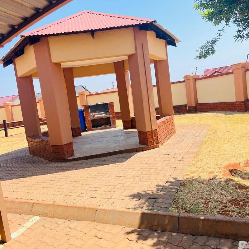 2 Bedroom Property for Sale in Pretoria Gauteng