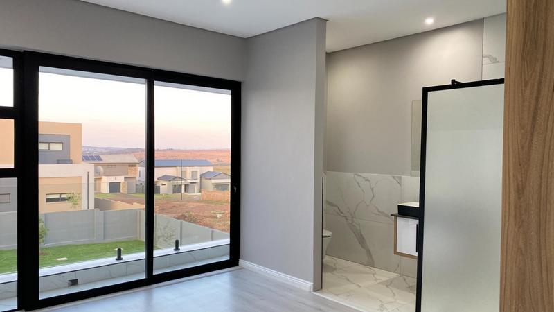 4 Bedroom Property for Sale in Midstream Heights Gauteng